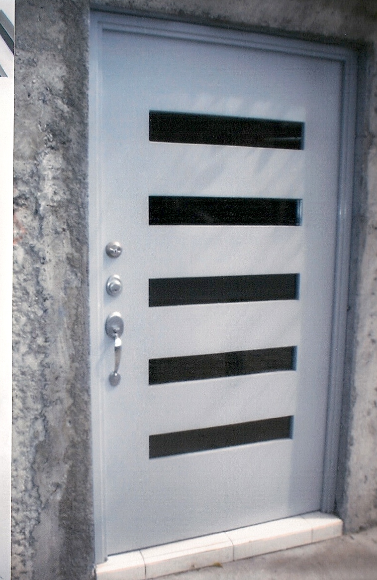 Puerta Modelo 310